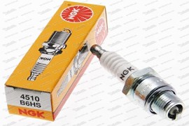 Spark plug NGK B6HS (standard spark plug Puch and Fiat)