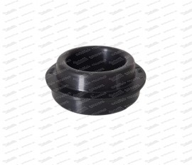 Shaft seal for clutch shaft with swirl